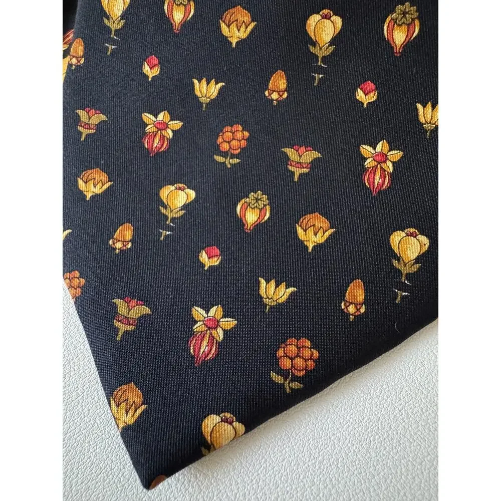 Salvatore Ferragamo Tie Mens One Size Navy Blue Floral 100% Silk Made In Italy